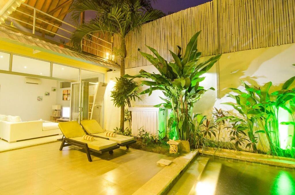 Villa Maya Seminyak Exterior foto